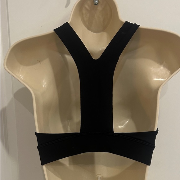 Lululemon - Picture 2 of 2